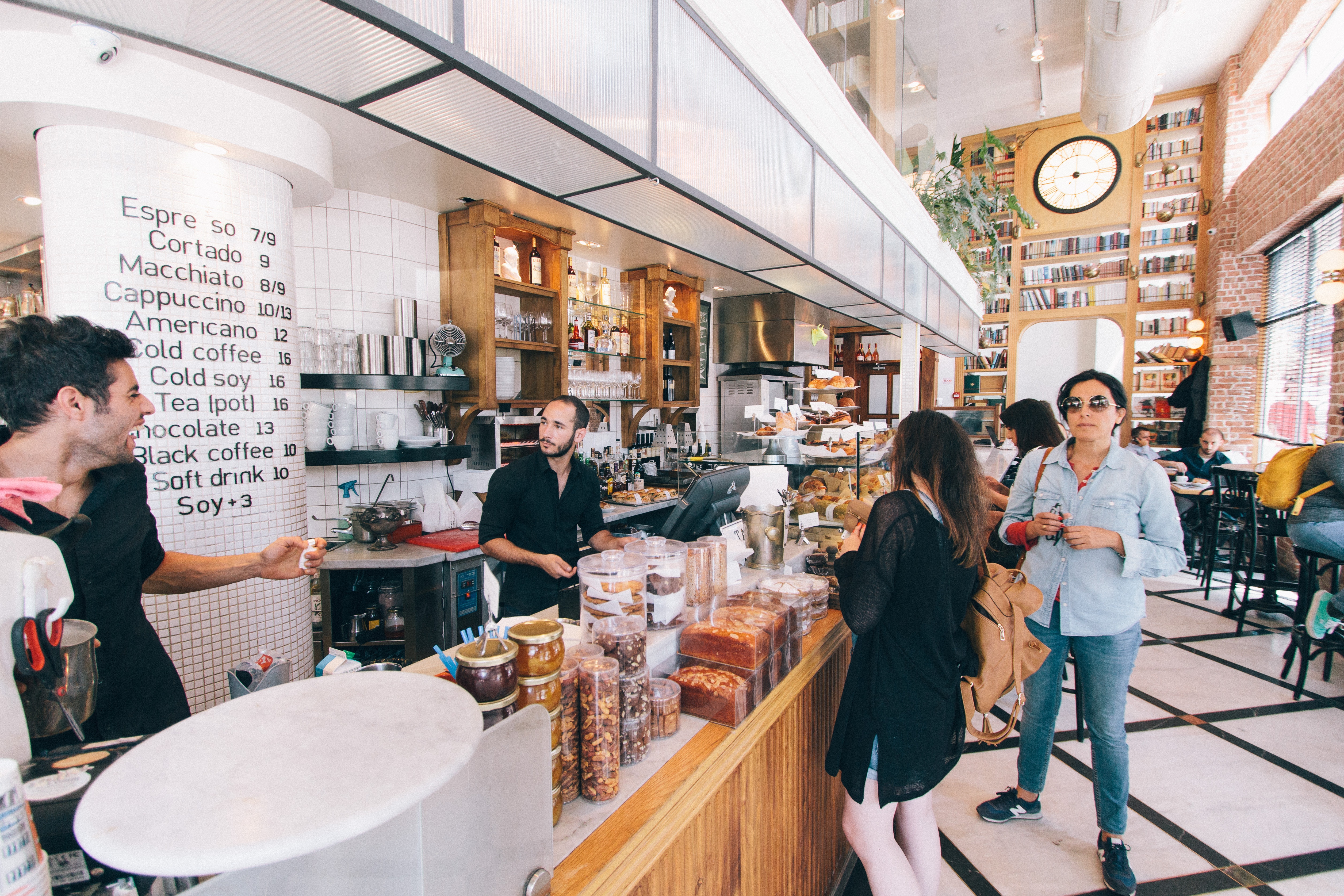 Coffeeshop that is focused on customer benefits, not features